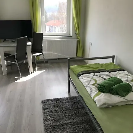 Bahnweg 9 Vendégház *